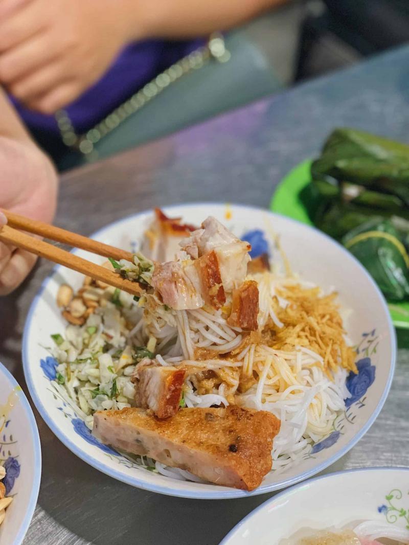 Quán Cơm Bí Ngô