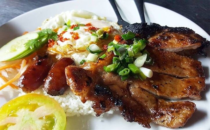 Quán Cơm Tấm Vợ Tôi