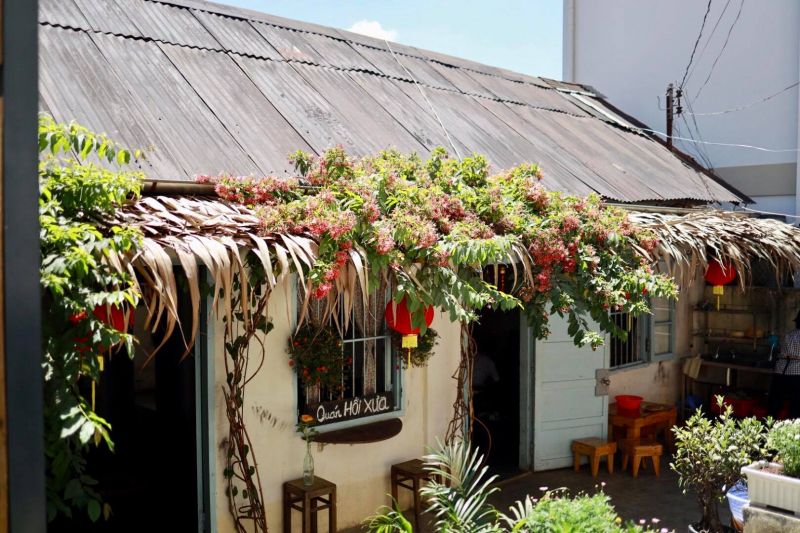 Quán Hồi Xưa