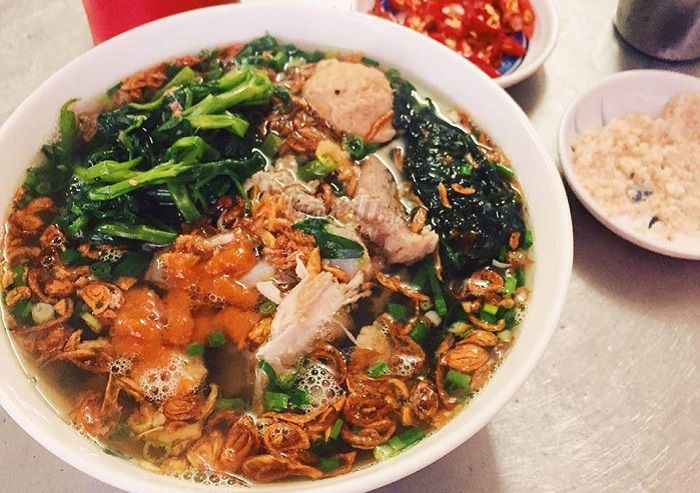 Quán Hương Bắc - quán bánh đa cua nổi tiếng HCM