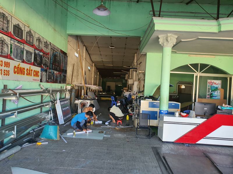 Quảng Cáo Hải Âu Đỏ