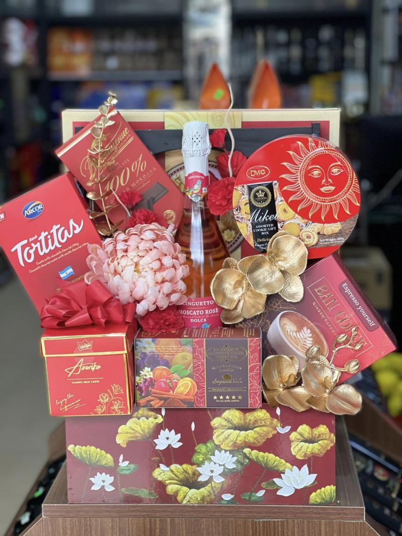 Rượu Ngoại Hà Huyền - The World Of Wine