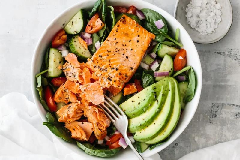 Poke Saigon