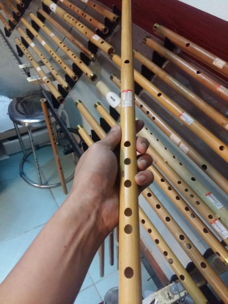 Sấm Guitar Shop