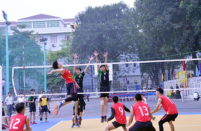 Sân Bóng Chuyền Đại Học Sư Phạm Thể Dục Thể Thao Hà Nội