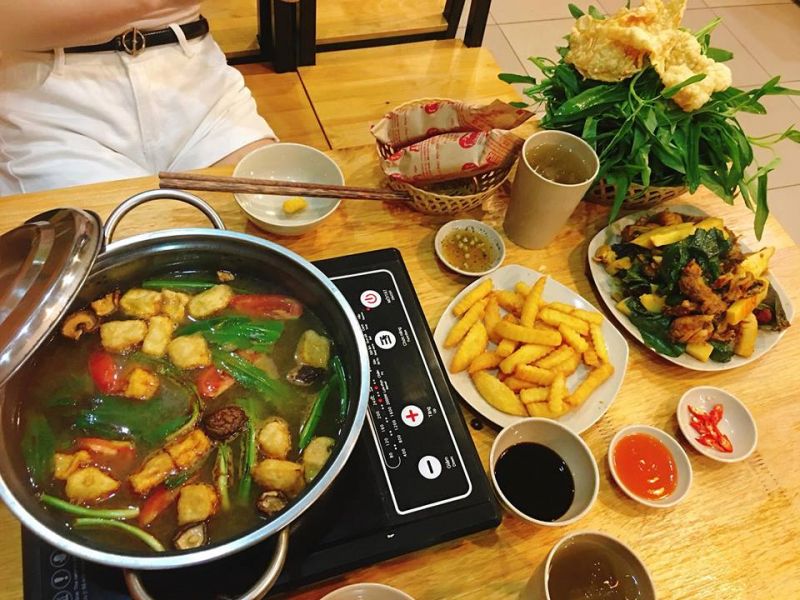 Sáu Ếch - Chuyên Lẩu