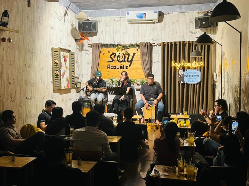 Acoustic ở Say Cafe