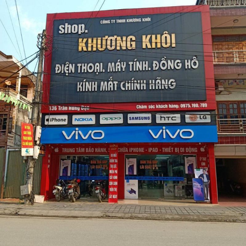 Bên ngoài Shop Khương Khôi