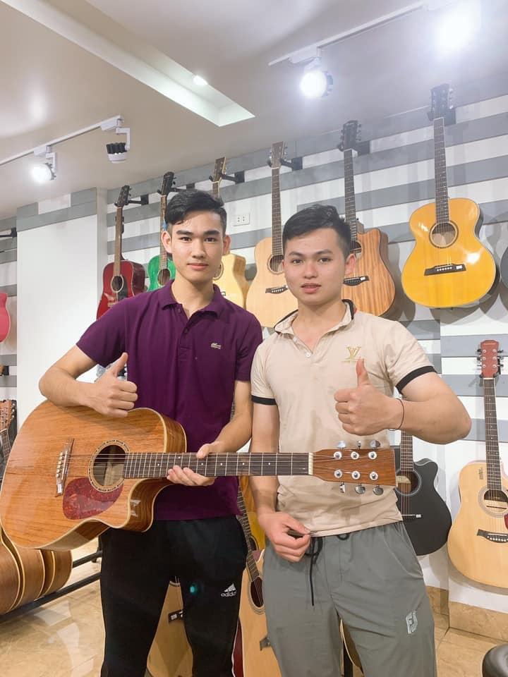 SHOPGUITARCAUGIAY.COM