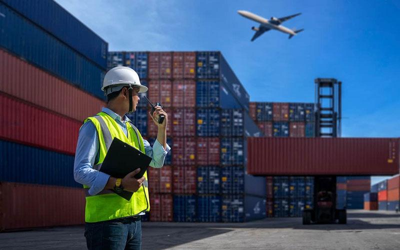 Sinh viên ngành xuất nhập khẩu ra trường làm gì?