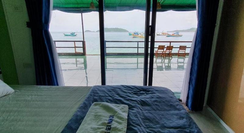 Sky & Sea Nam Du