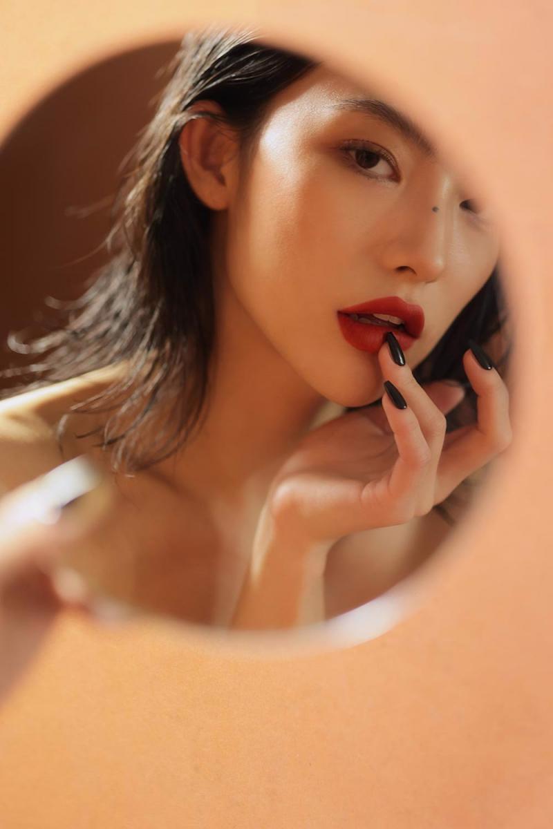 Son thỏi 3CE vỏ trong suốt 3CE Soft Matte Lipstick - Unstained Red