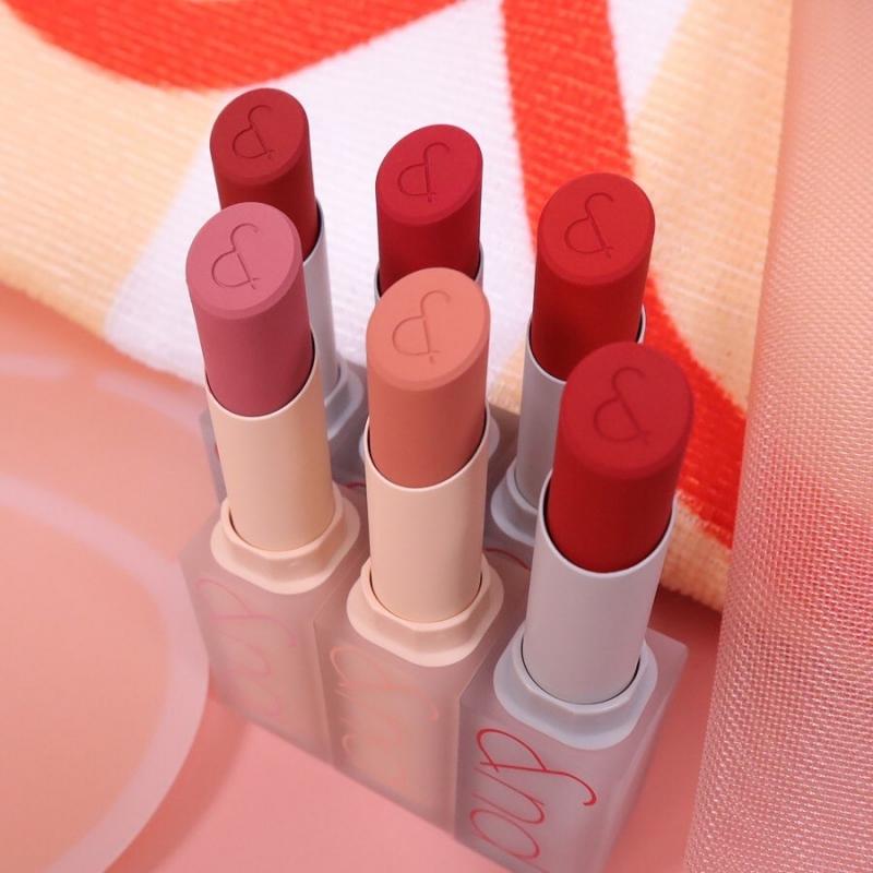 Son thỏi siêu lì cao cấp Hàn Quốc Romand New Zero Matte Lipstick - Tanning Red