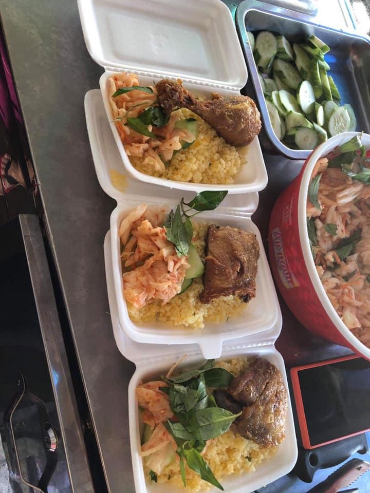 Sơn Thủy - Cơm Bình Dân