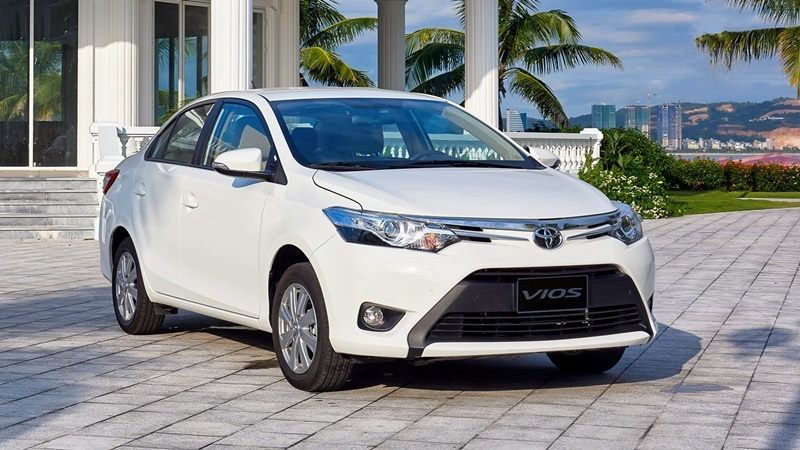 Cho thuê xe ô tô tự lái Việt Hưng