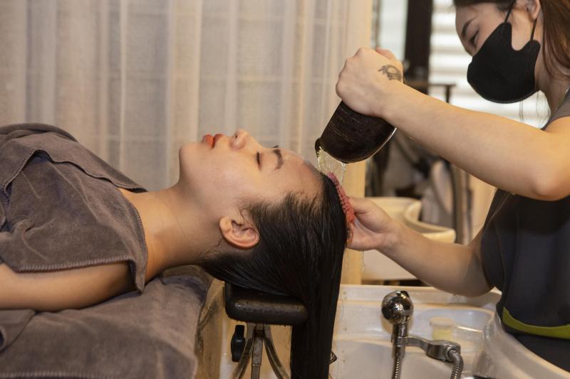 Gội đầu dưỡng sinh tại Spa Shynh