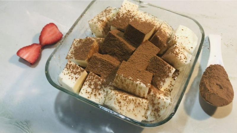 Sữa chua dẻo bằng gelatin
