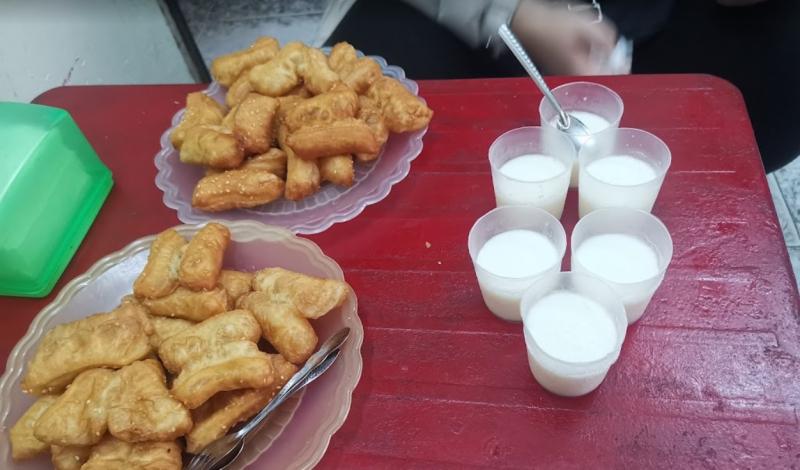 Sữa Chua Đùi Gà