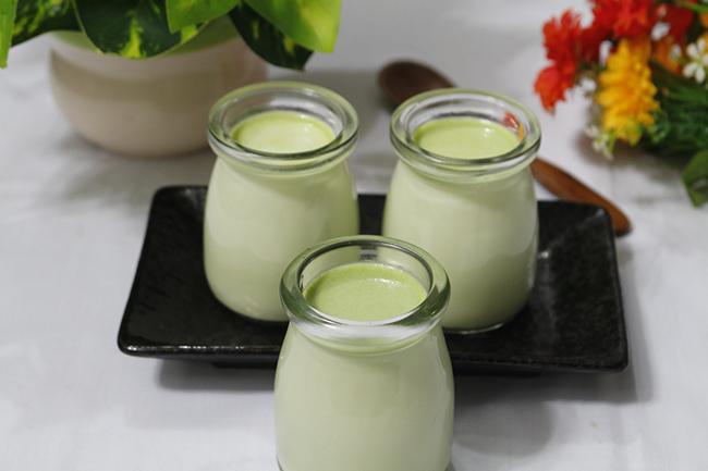 Sữa chua lá dứa