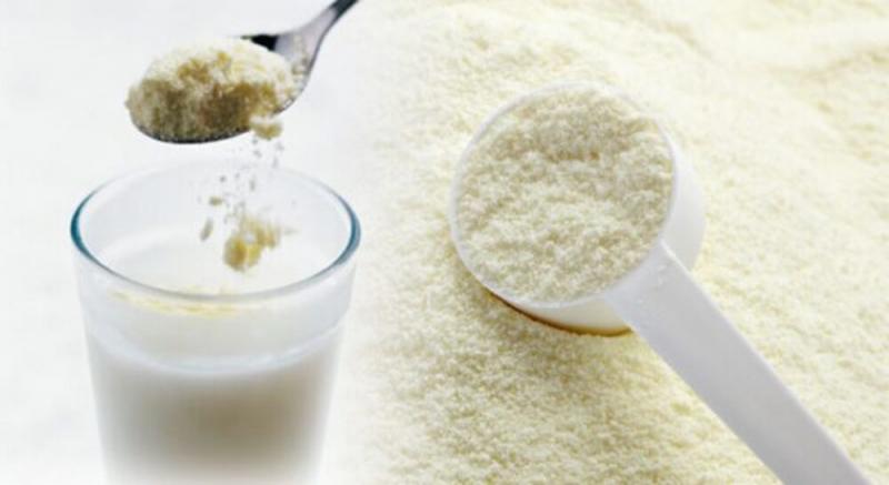 Nên đổi sữa đúng cách