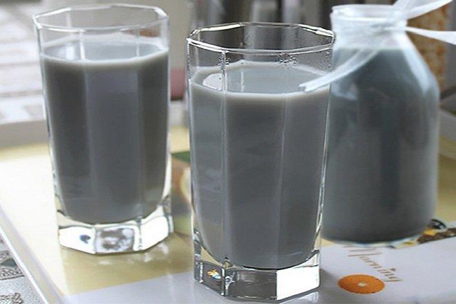 Sữa mè đen tốt cho máu