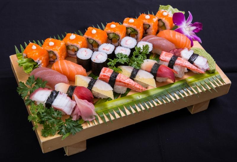 Sushi Lounge