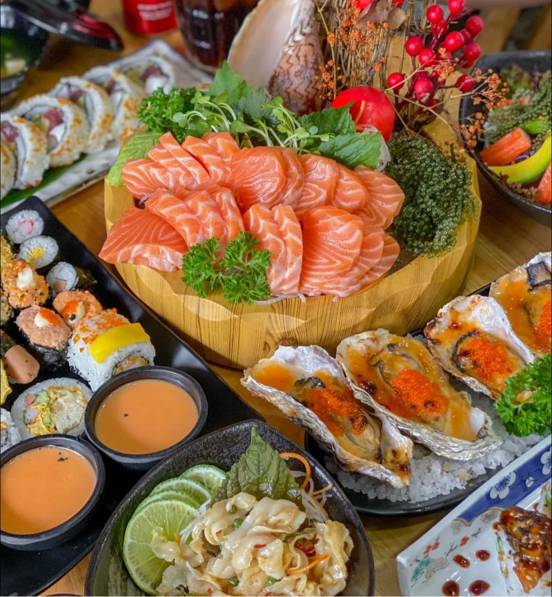 Sushi Viên Ông Chủ Nhỏ