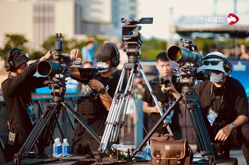 T-red Media