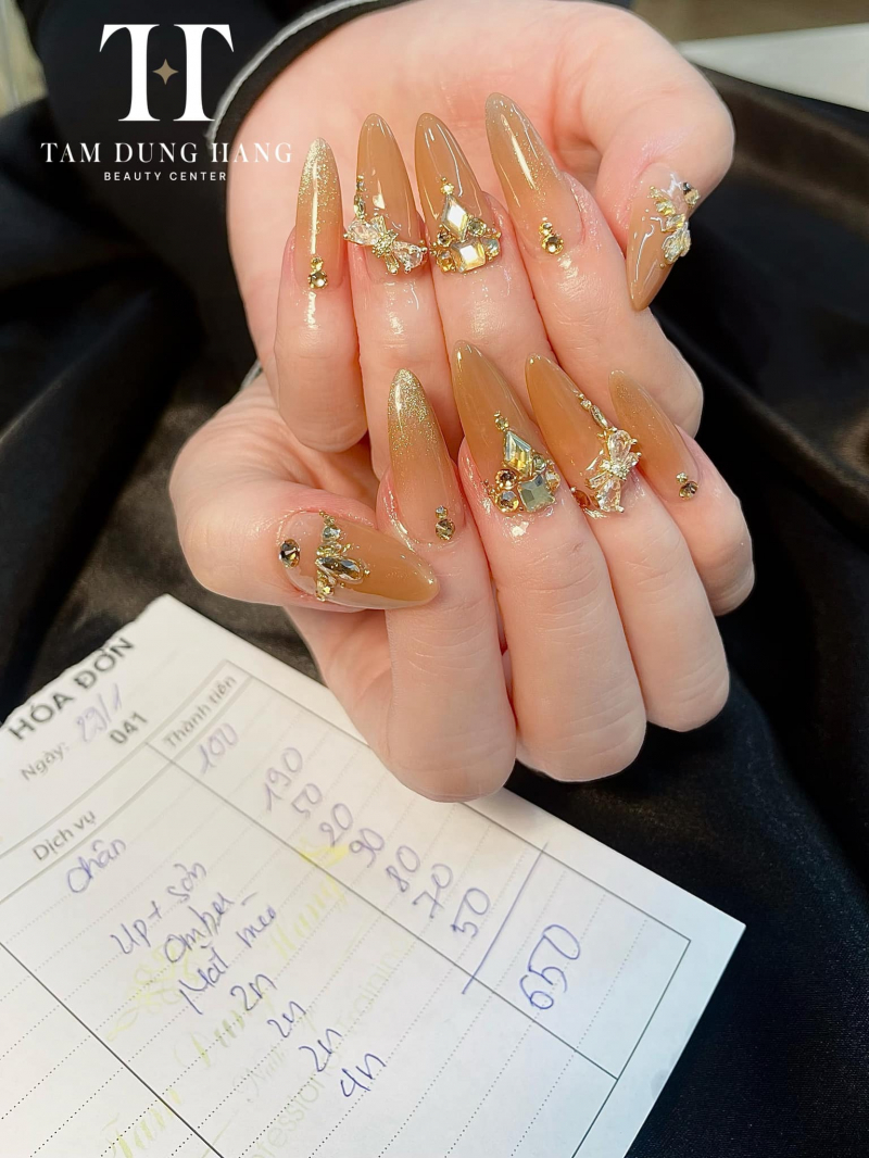 Tâm Dung Hằng nails