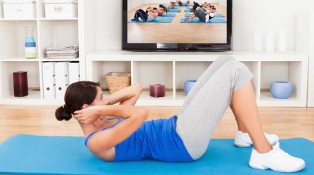 Tập thể dục thể thao tại nhà