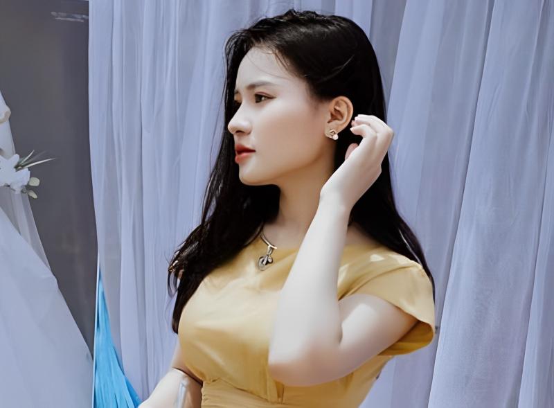 Xỏ khuyên tai tại Thanh Hoàn Beauty & Academy