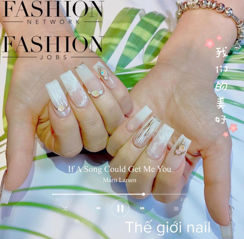 Thế giới Nail (Nguyễn Bích Quyên)