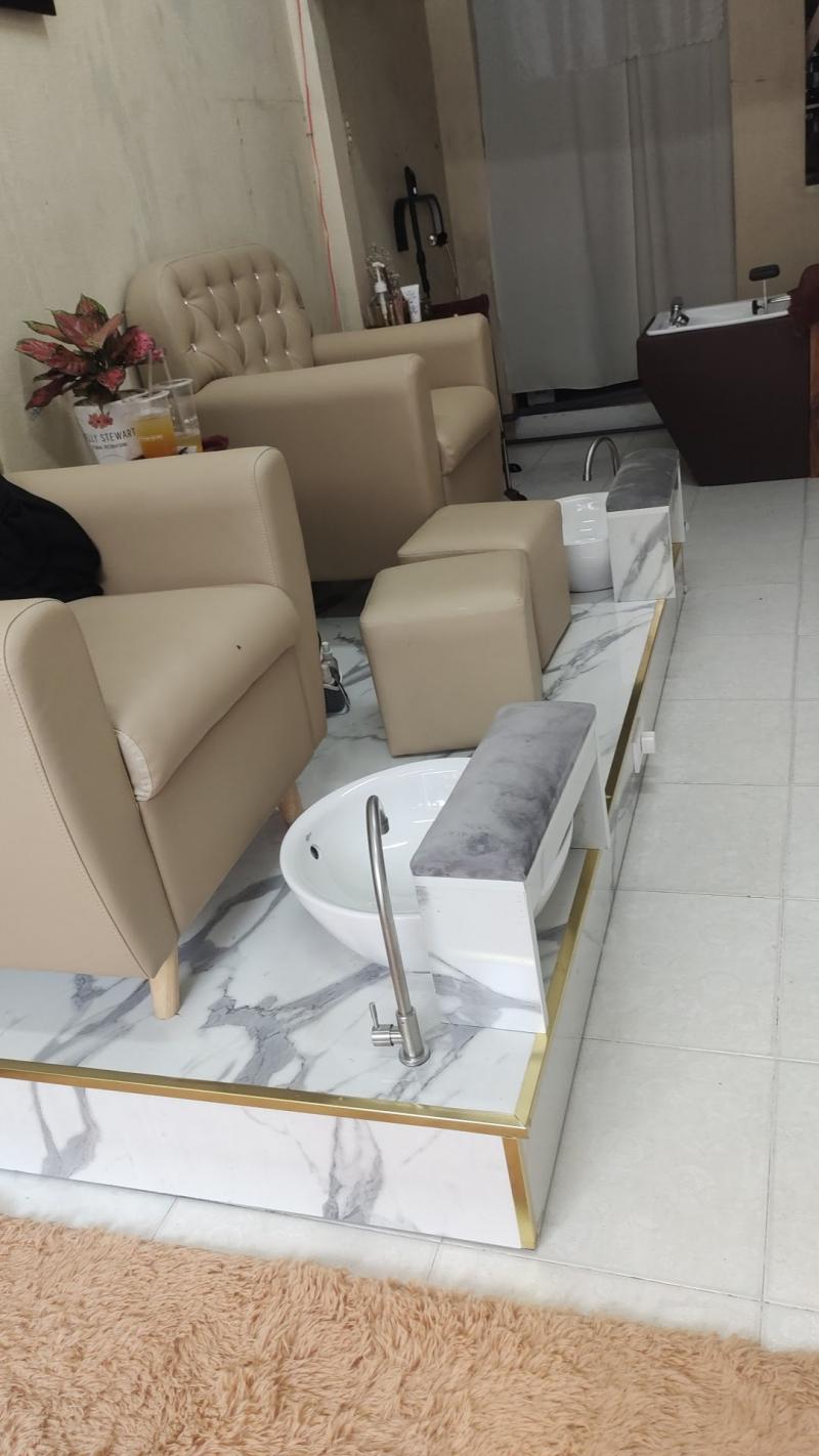 The Nailroom