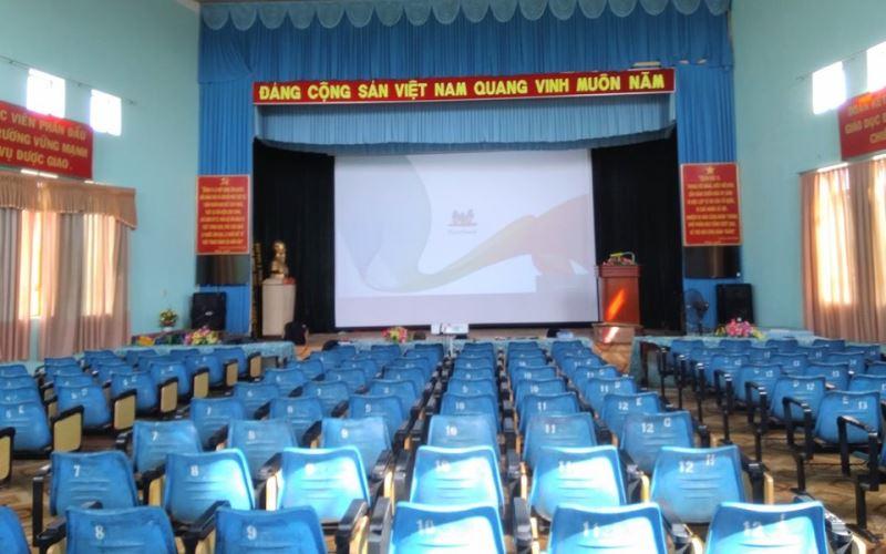 Dịch vụ máy chiếu Lan Anh