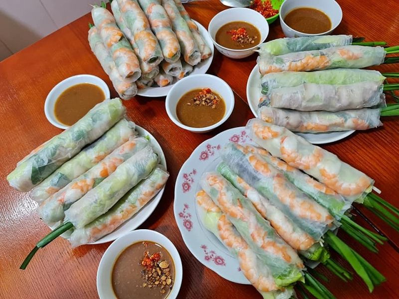 Thiên Ân - Gỏi Cuốn & Bò Bía