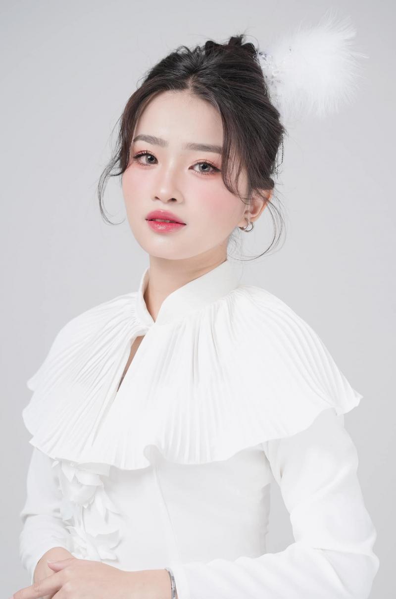 Thiên Di Makeup & Bridal