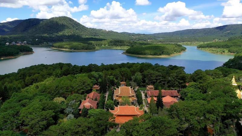 Thiền Viện Trúc Lâm