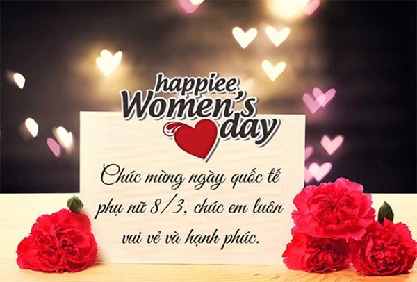 Tấm thiệp xinh đẹp với những lời chúc ngọt ngào là điều mà các bạn gái luôn thích