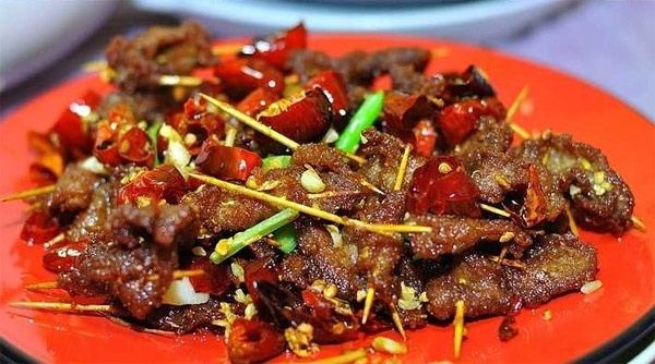 Thịt bò xiên chiên vừng