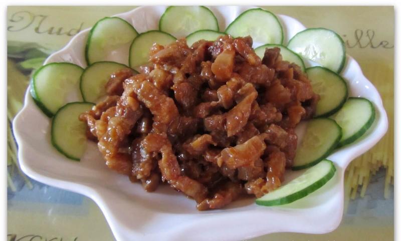 Thịt xào mắm ruốc
