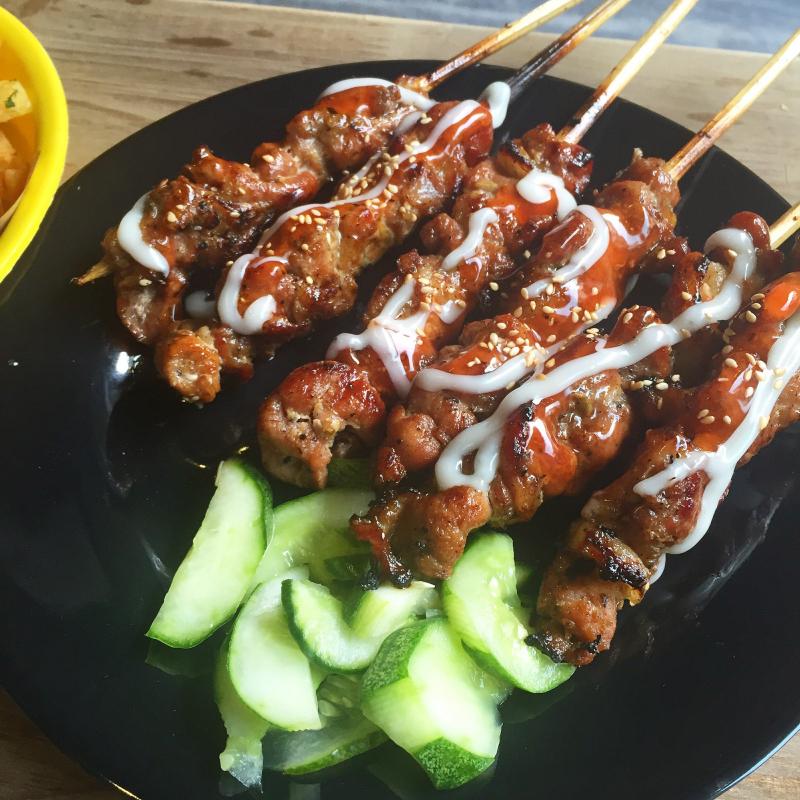 Thịt xiên nướng Hoàng Đức