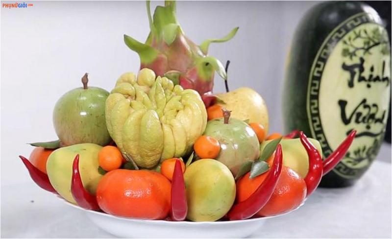 Mâm ngũ quả đã làm tăng thêm hương vị truyền thống của ngày Tết dân tộc.