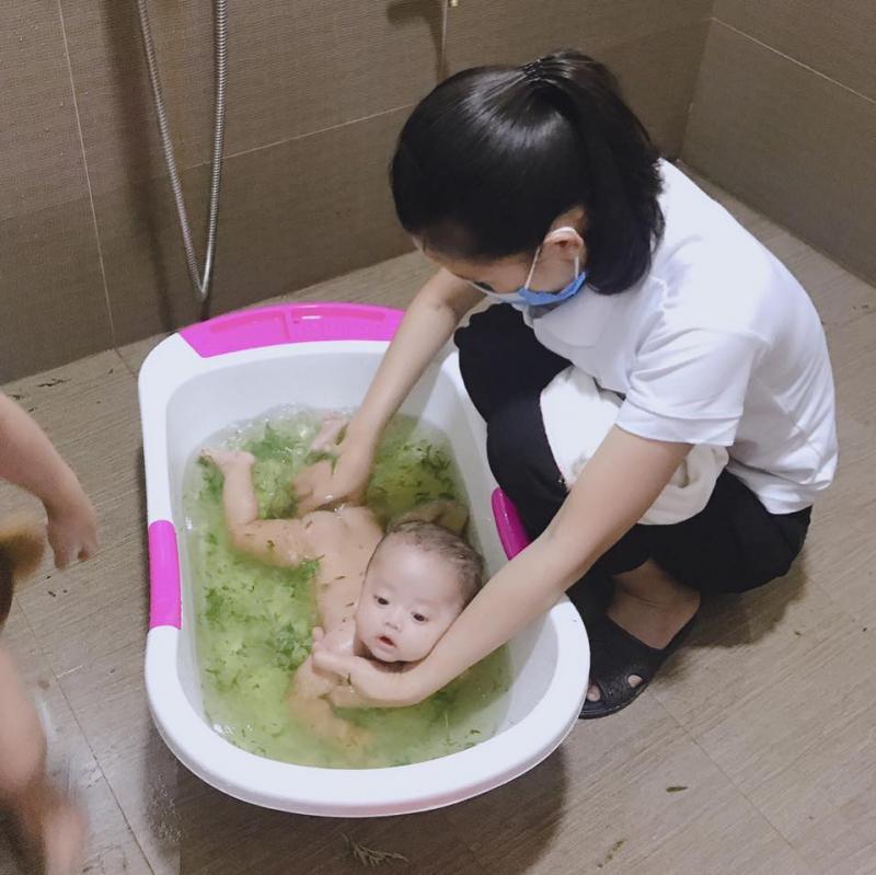 Thu Hiền - Chăm sóc mẹ và bé sau sinh tại nhà
