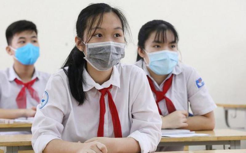 Kiểm tra tình trạng của trẻ
