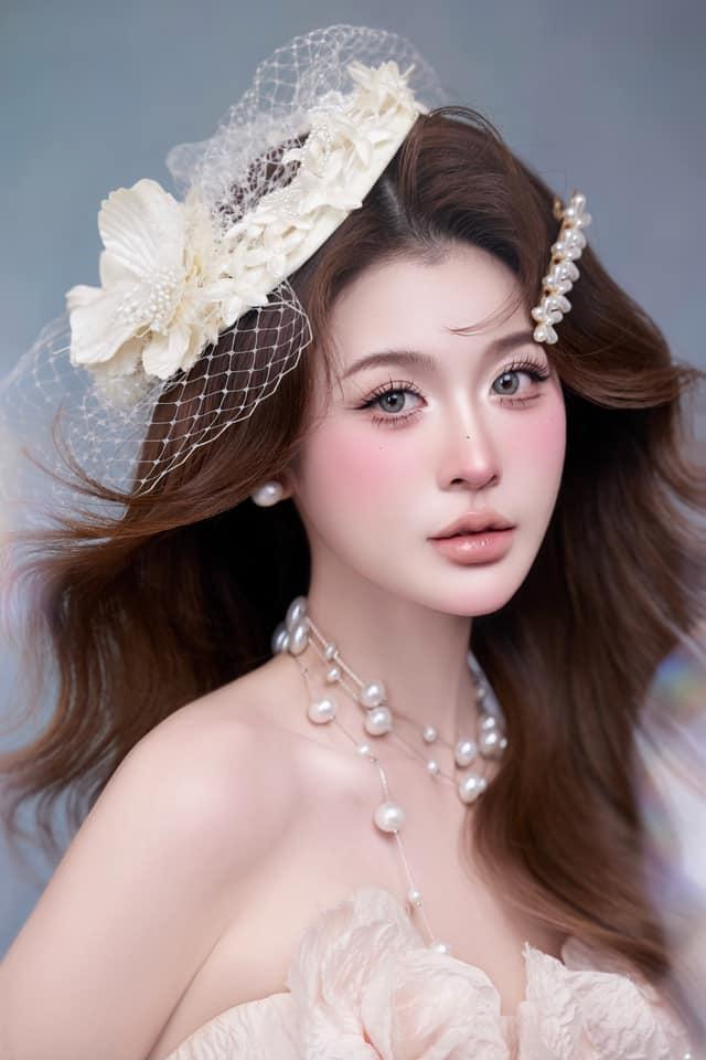 THU KENNY MAKE UP