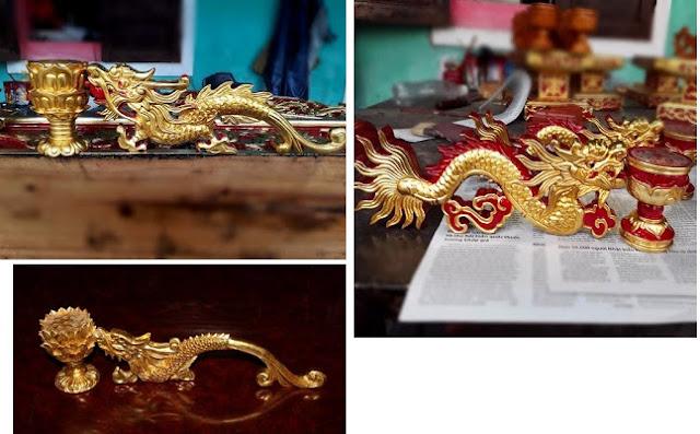 Thủ lư thường được đúc bằng đồng, hay gò bằng thau mạ vàng hoặc làm bằng gỗ...