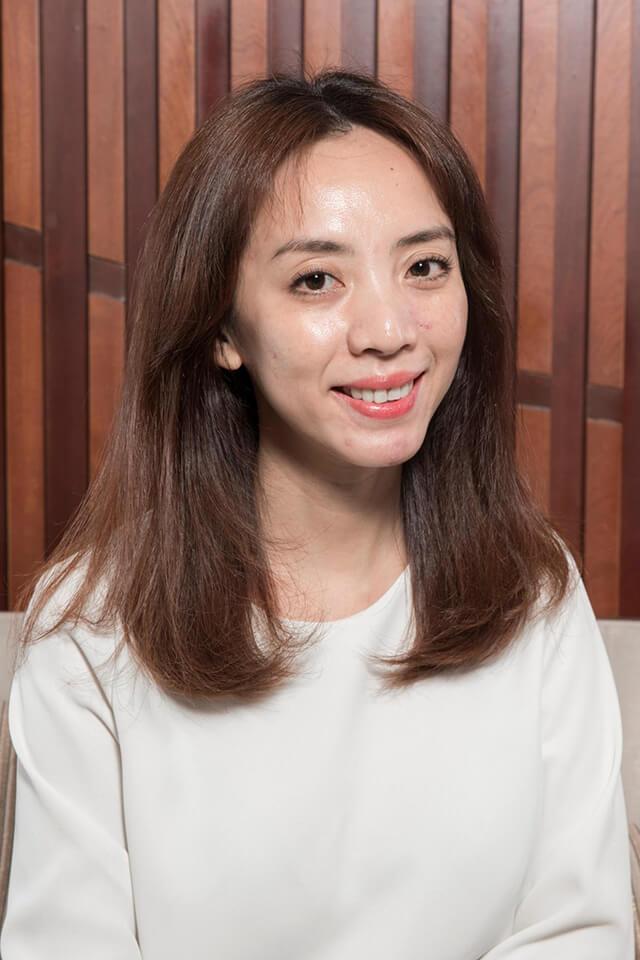 Nghệ sĩ Thu Trang