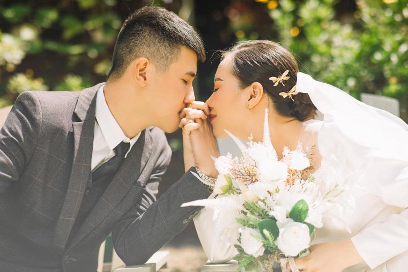 Thuyết Nguyễn Wedding House