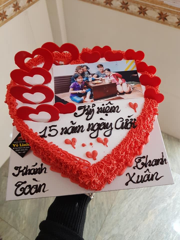 Tiệm Bánh Linh Xuân