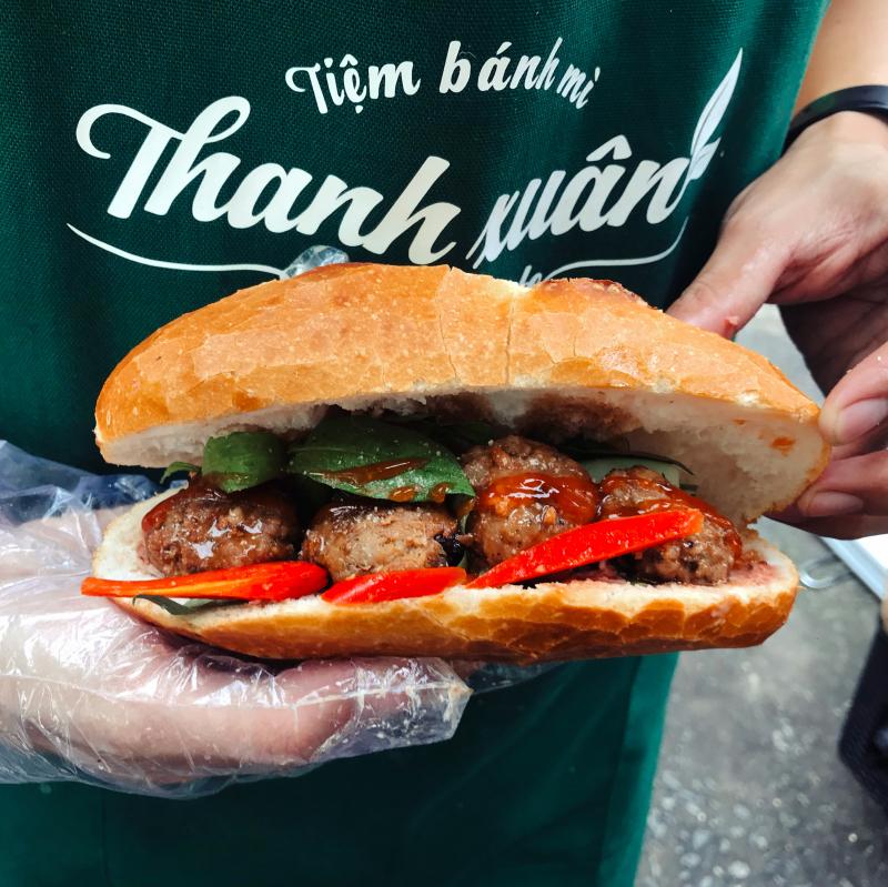 Tiệm Bánh Mì Thanh Xuân